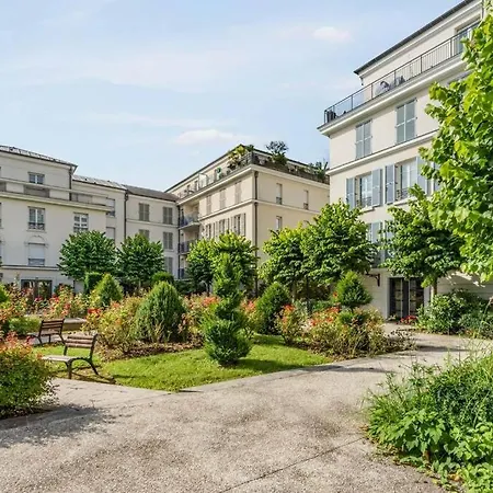 Cour Royal Near Disneyland Bmyguest Chessy (Seine-et-Marne)